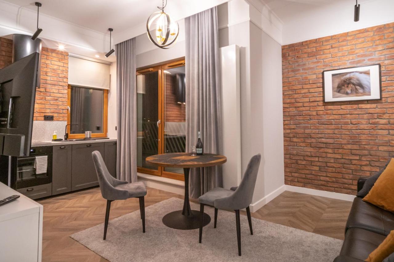 Labo Apartment Metro Mlociny Варшава Экстерьер фото
